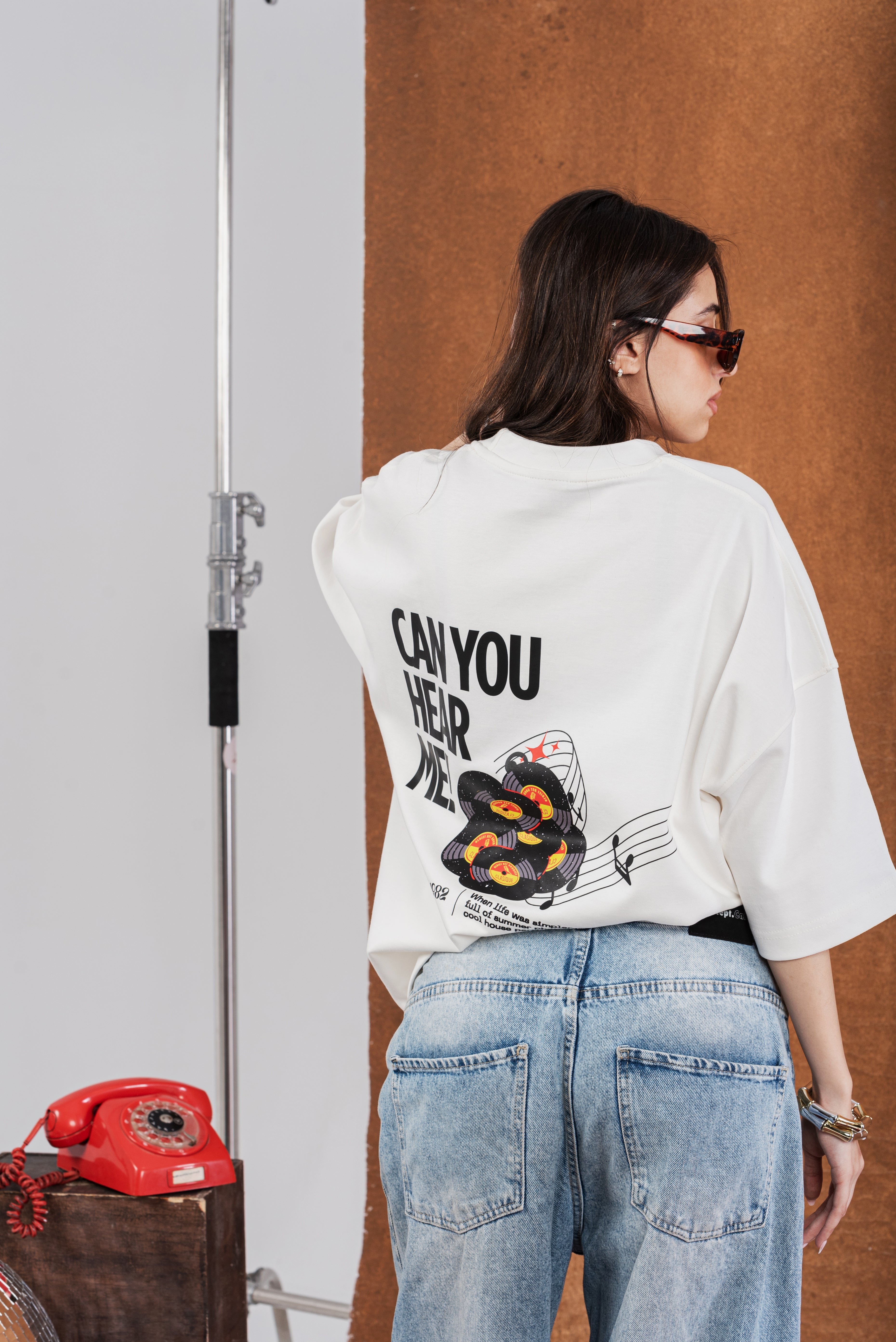 RW WHITE BOXY-T VINYL PRINT