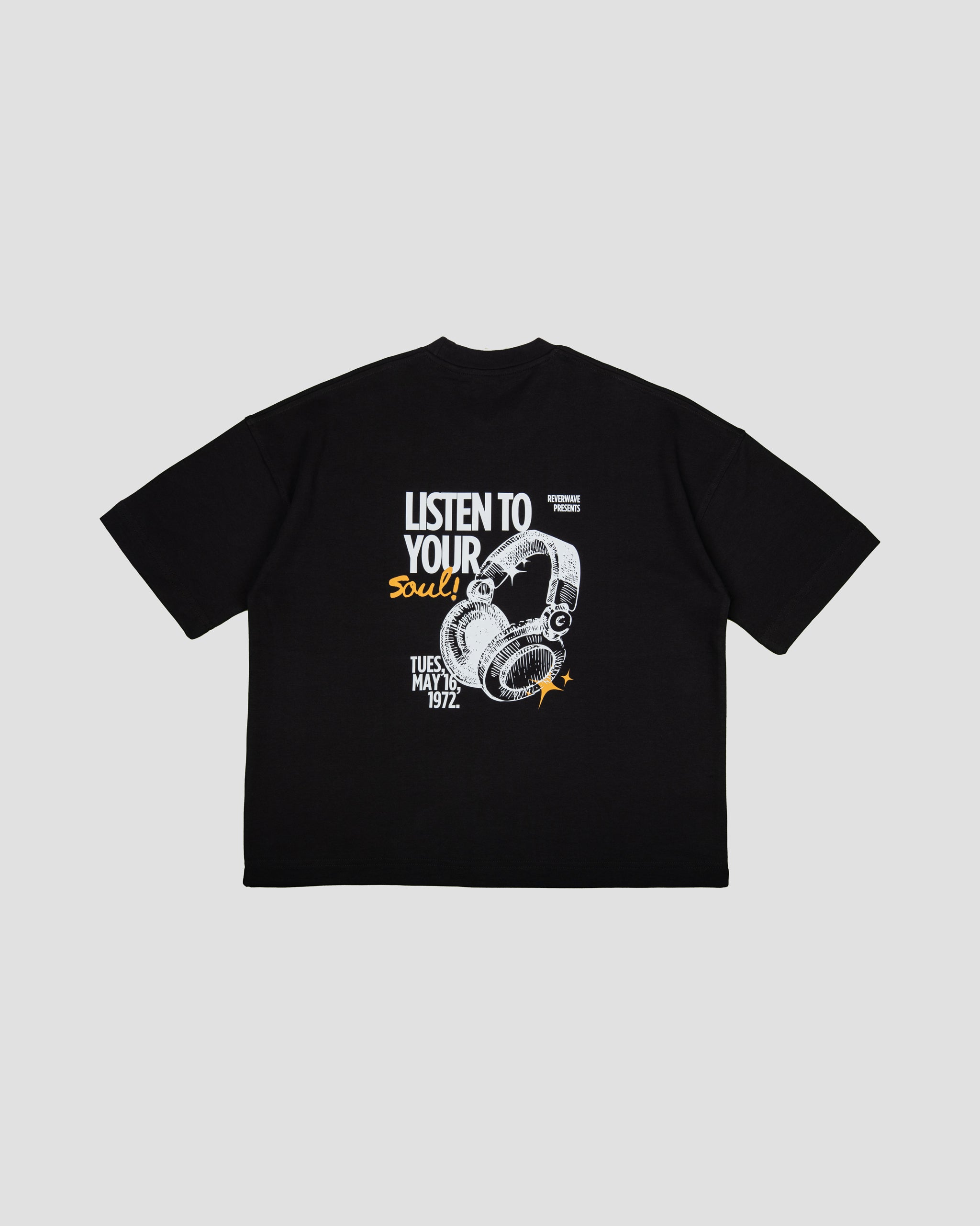 Black Boxy-TEE "LISTEN TO YOUR SOUL"