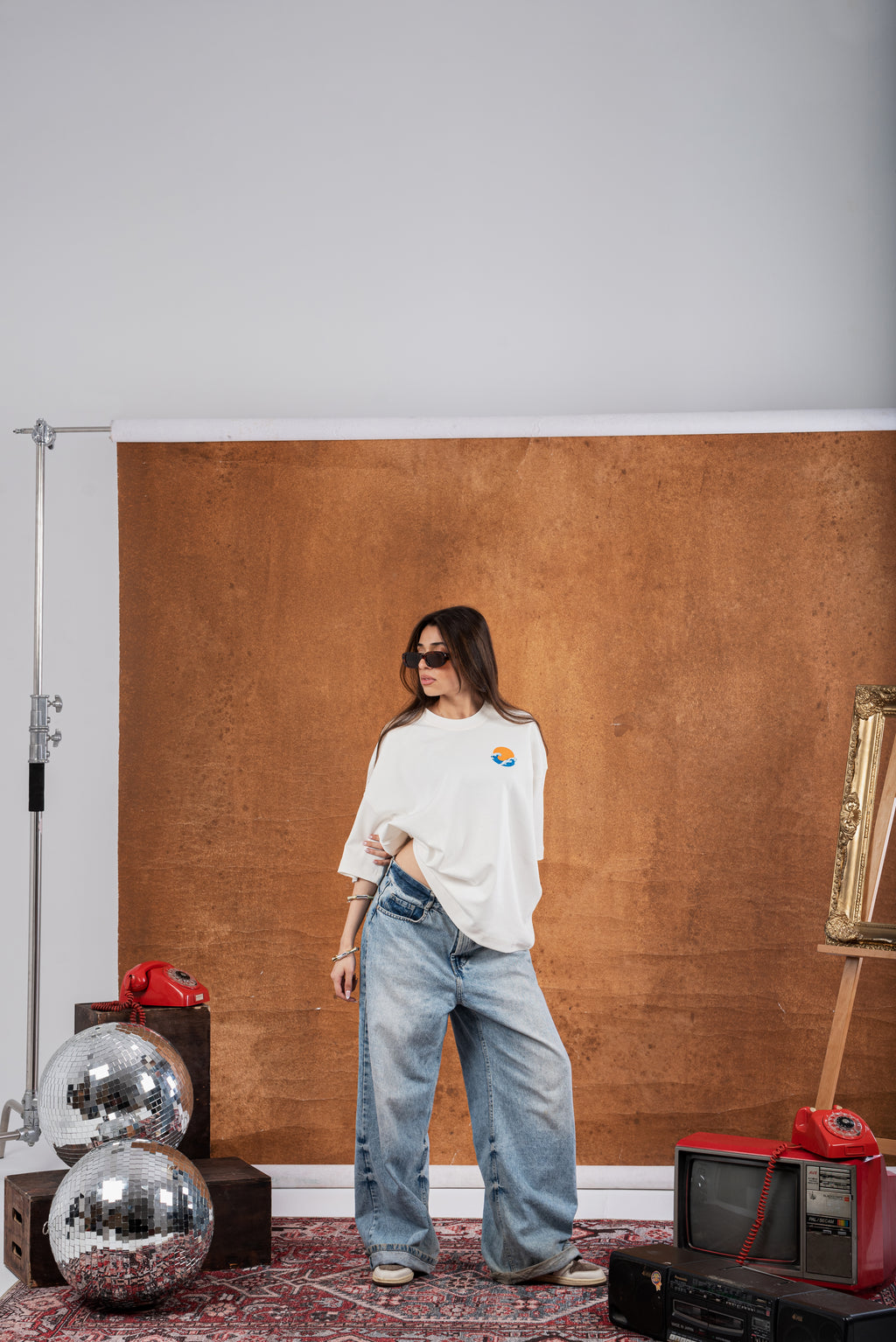 RW WHITE BOXY-T VINYL PRINT